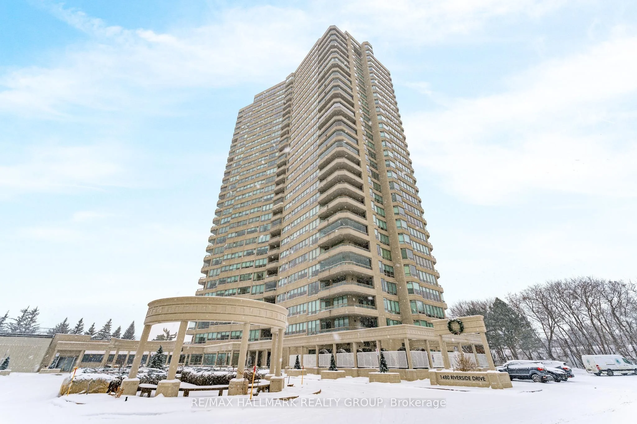 Condo Apartment in Alta Vista and Area