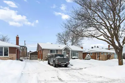 736 Claude Street B, Overbrook - Castleheights And Area, On K1k 2s2