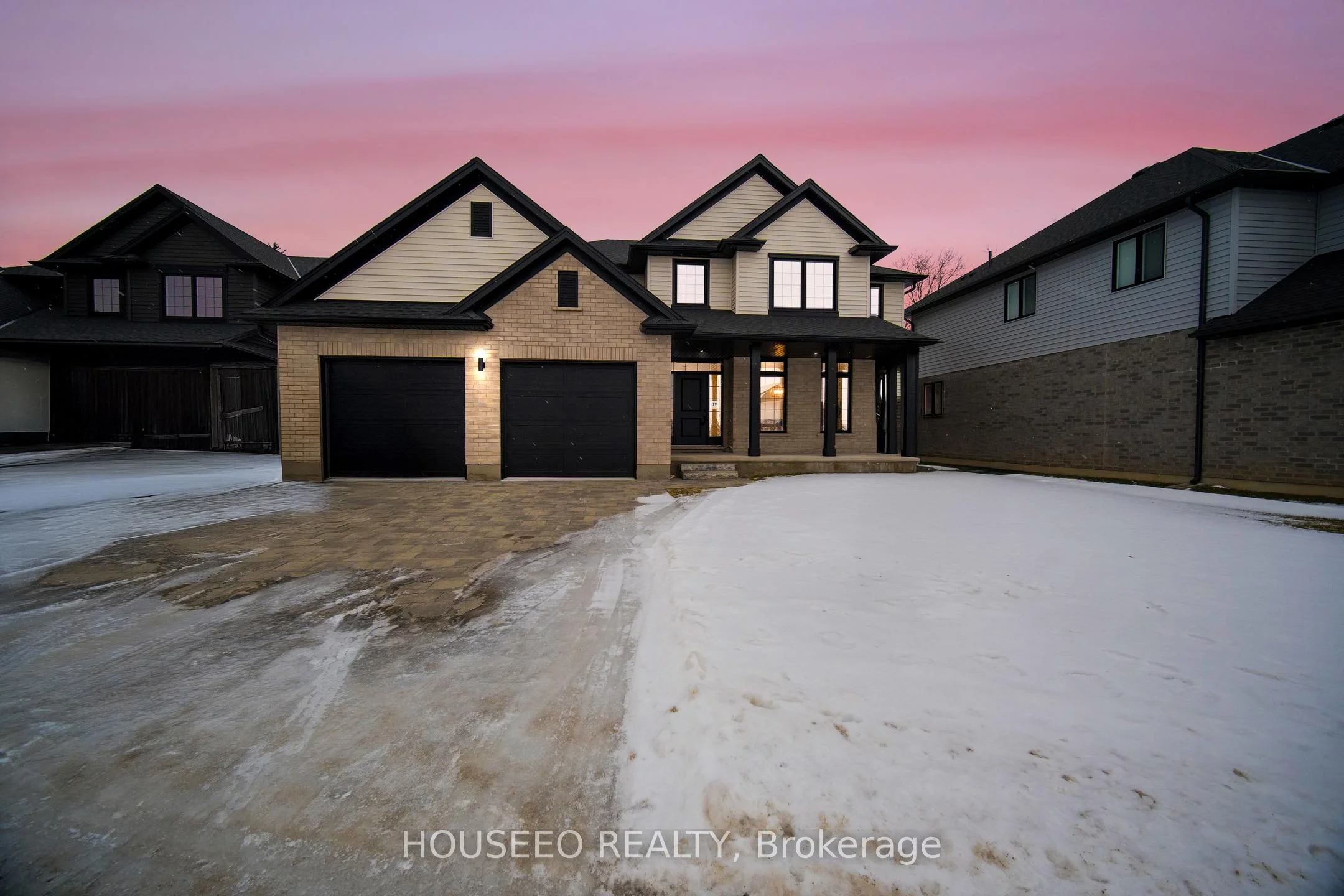 2199 Lockwood Crescent, Strathroy-caradoc, On N0l 1w0