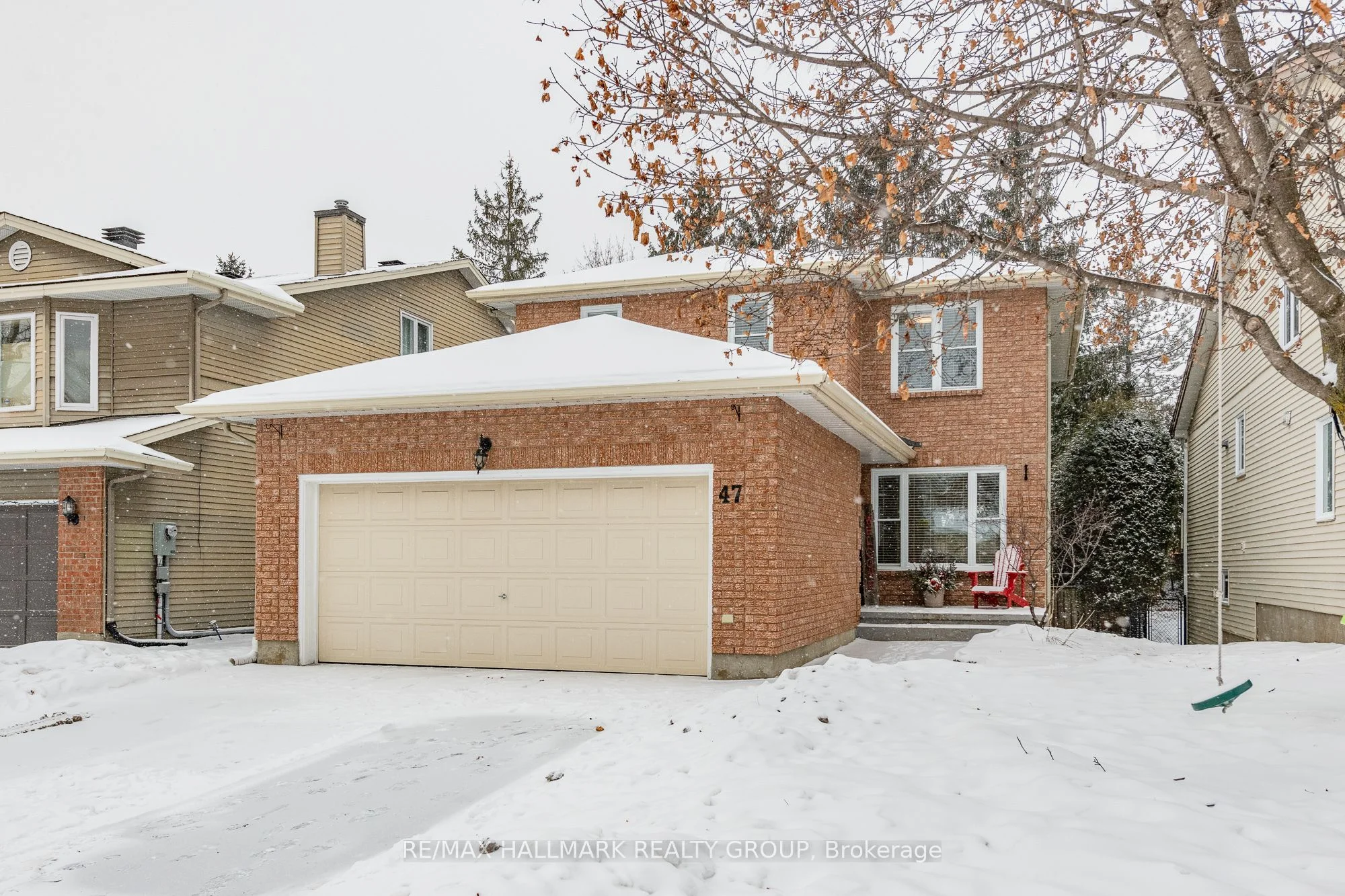 Detached in Kanata