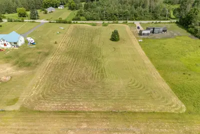 1226 Gull Lake Road, Frontenac, On K0h 1b0