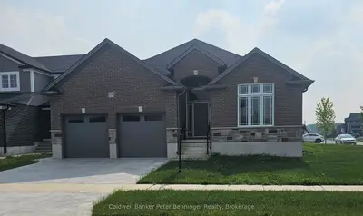 Detached in North Perth