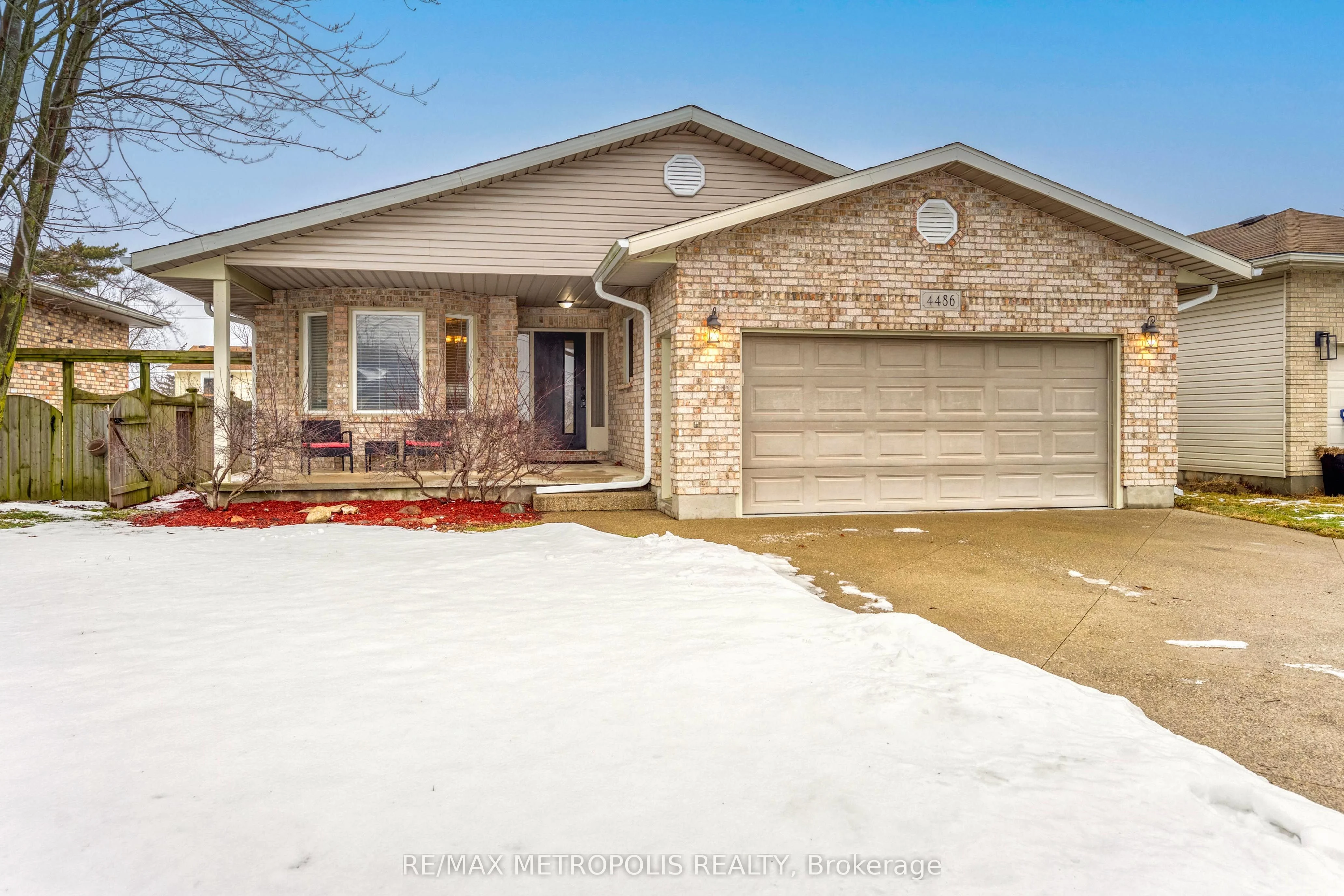 Detached in Petrolia