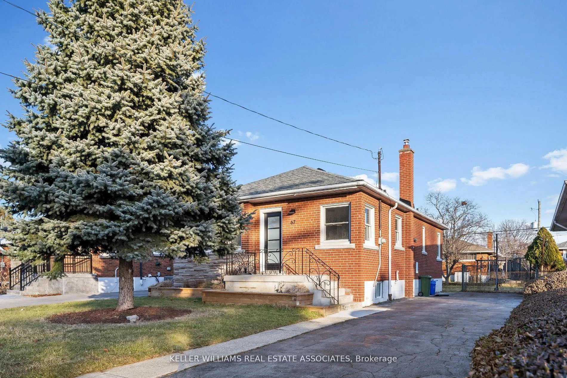 Detached in Hamilton