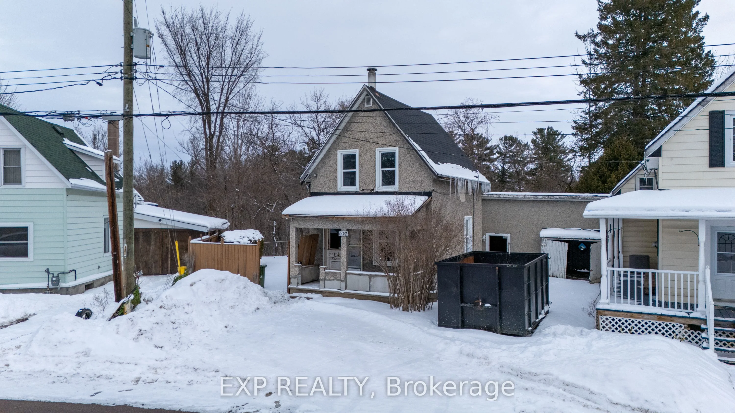 Detached in Pembroke