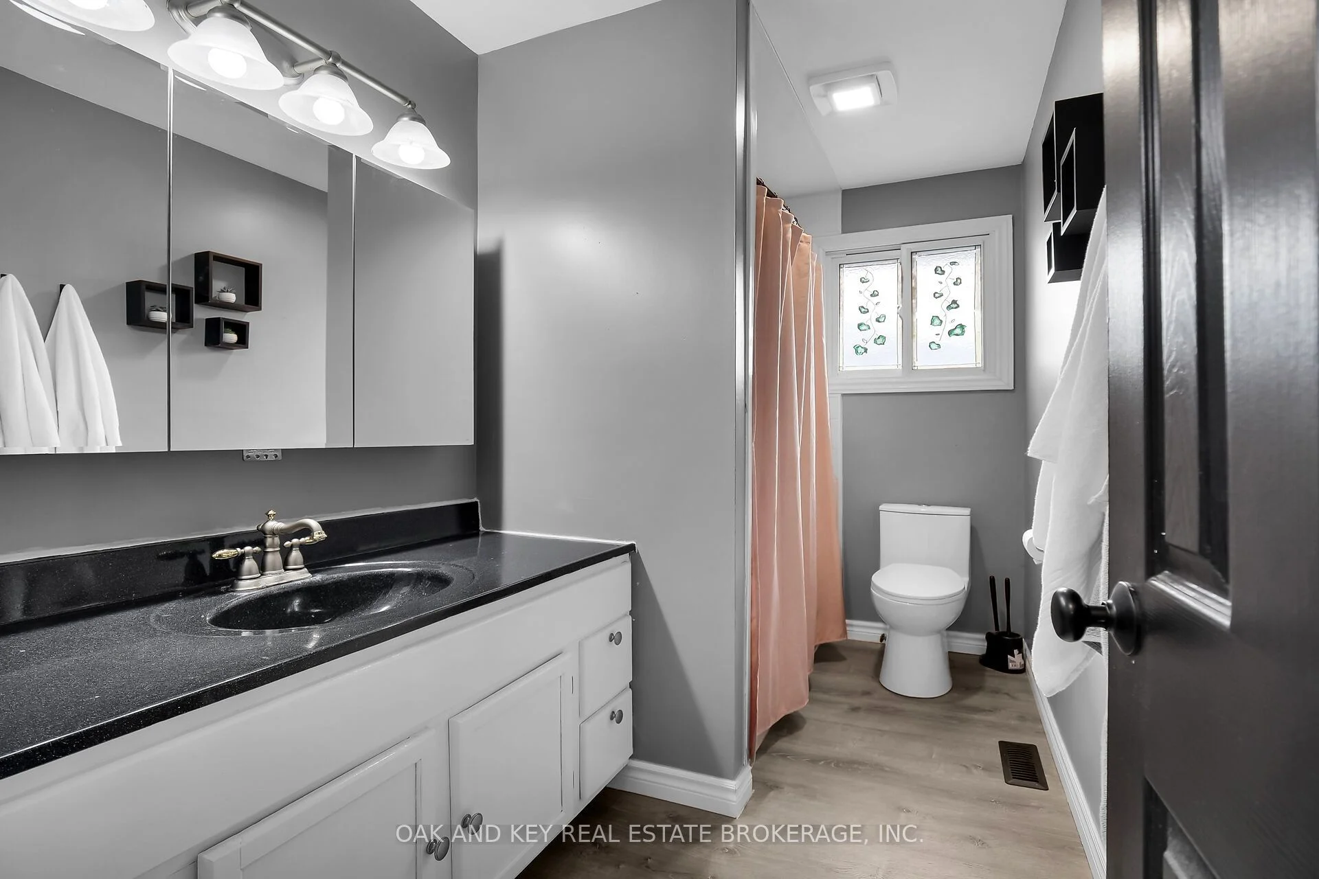 62 Wexford Avenue, London East, ON N5V 1L9