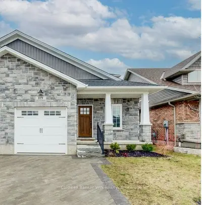 Semi-Detached in Wellington North