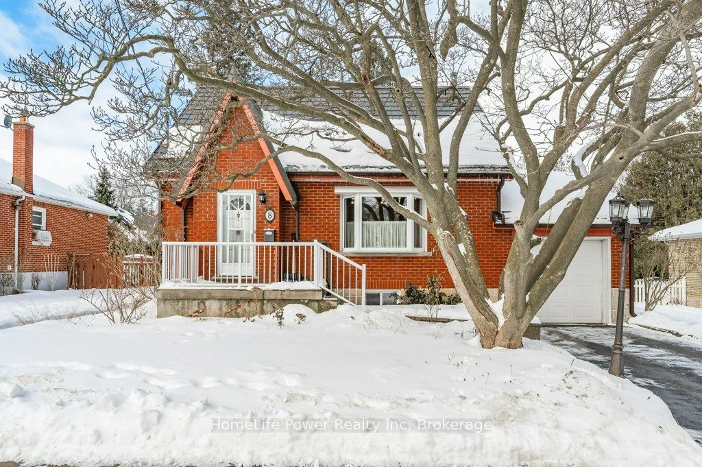 Detached in Guelph