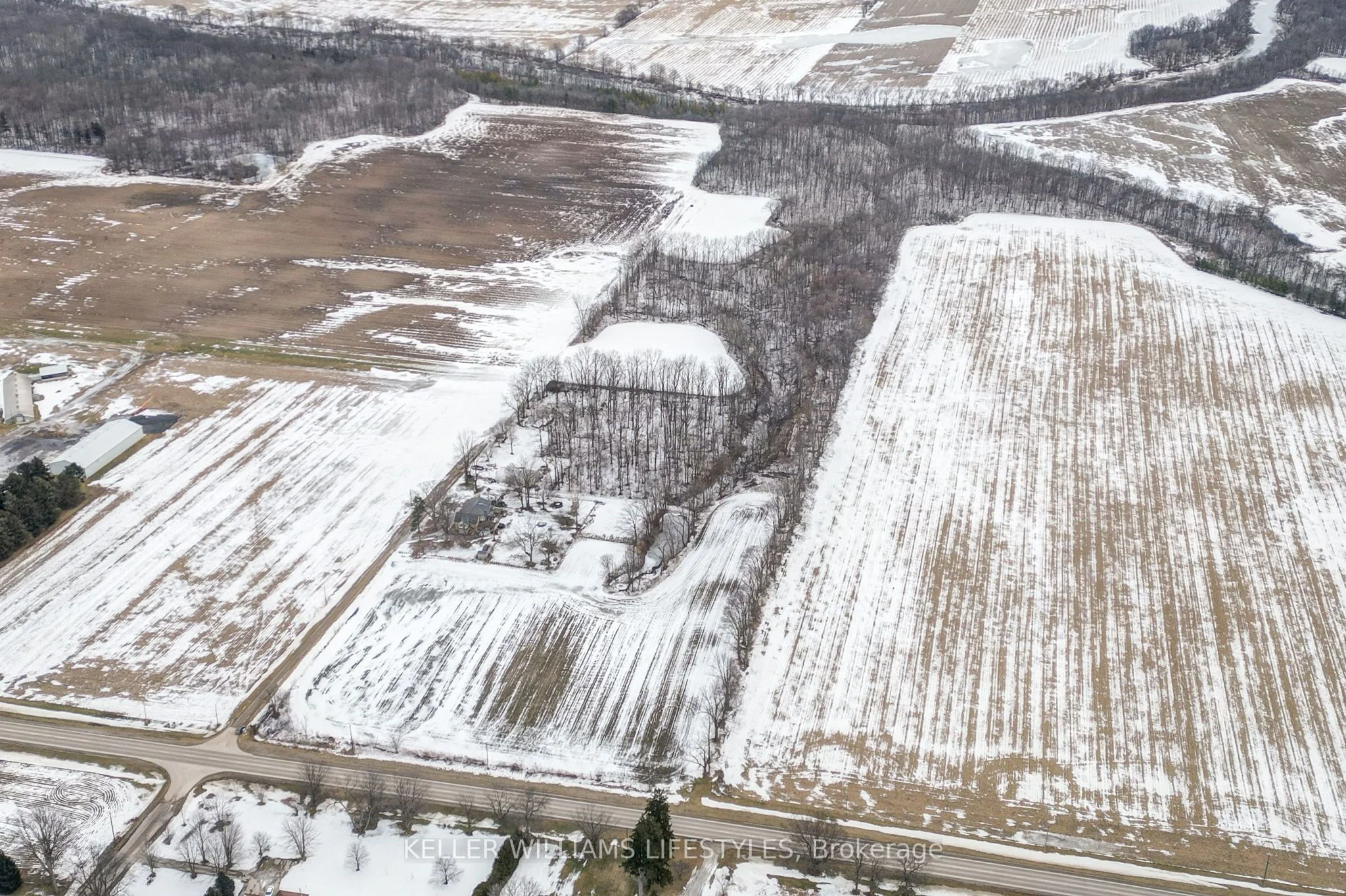3220 Longwoods Road, Southwest Middlesex, ON N0L 1M0