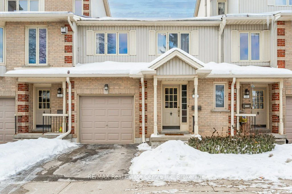 Condo Townhouse in Guelph