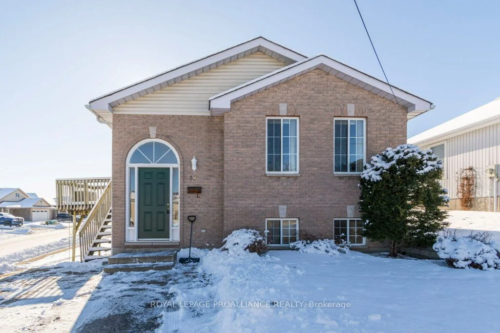 Detached in Belleville