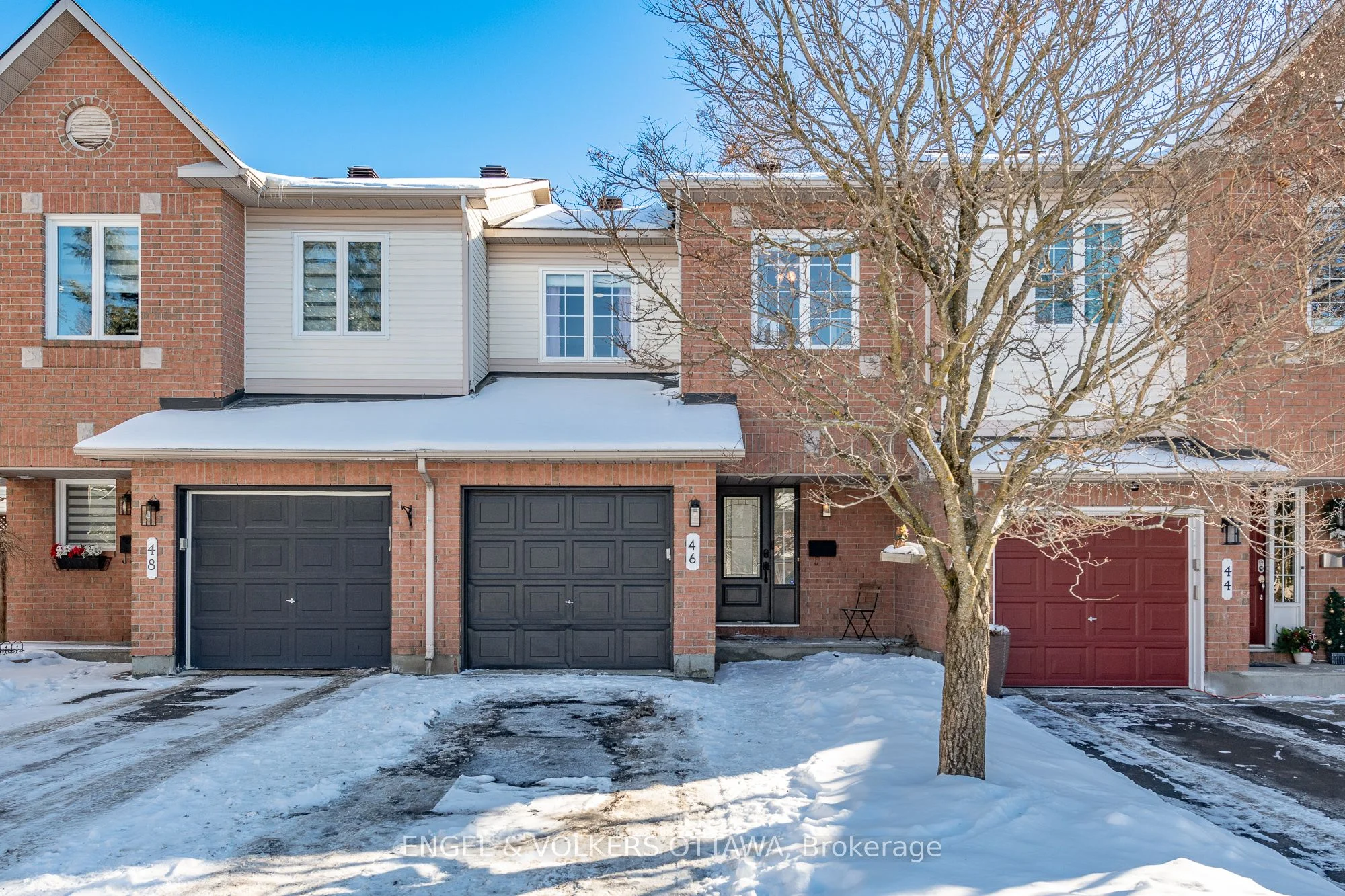 46 Deerchase Court, Kanata, On K2m 2r1