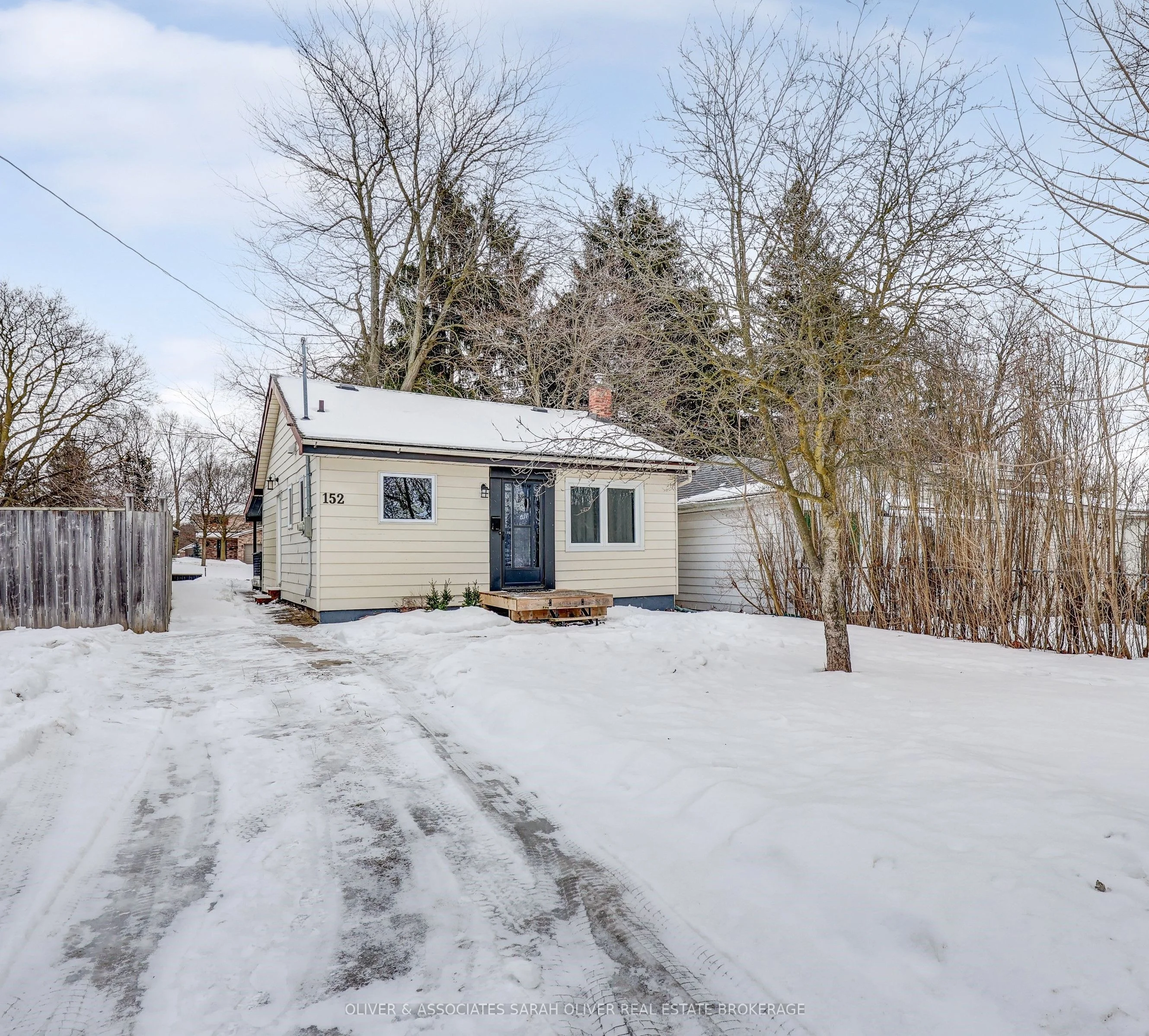Detached in London East