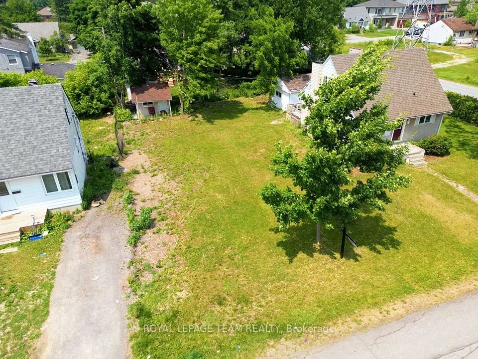 65 Tower Road, Meadowlands - Crestview And Area, On K2g 2e2