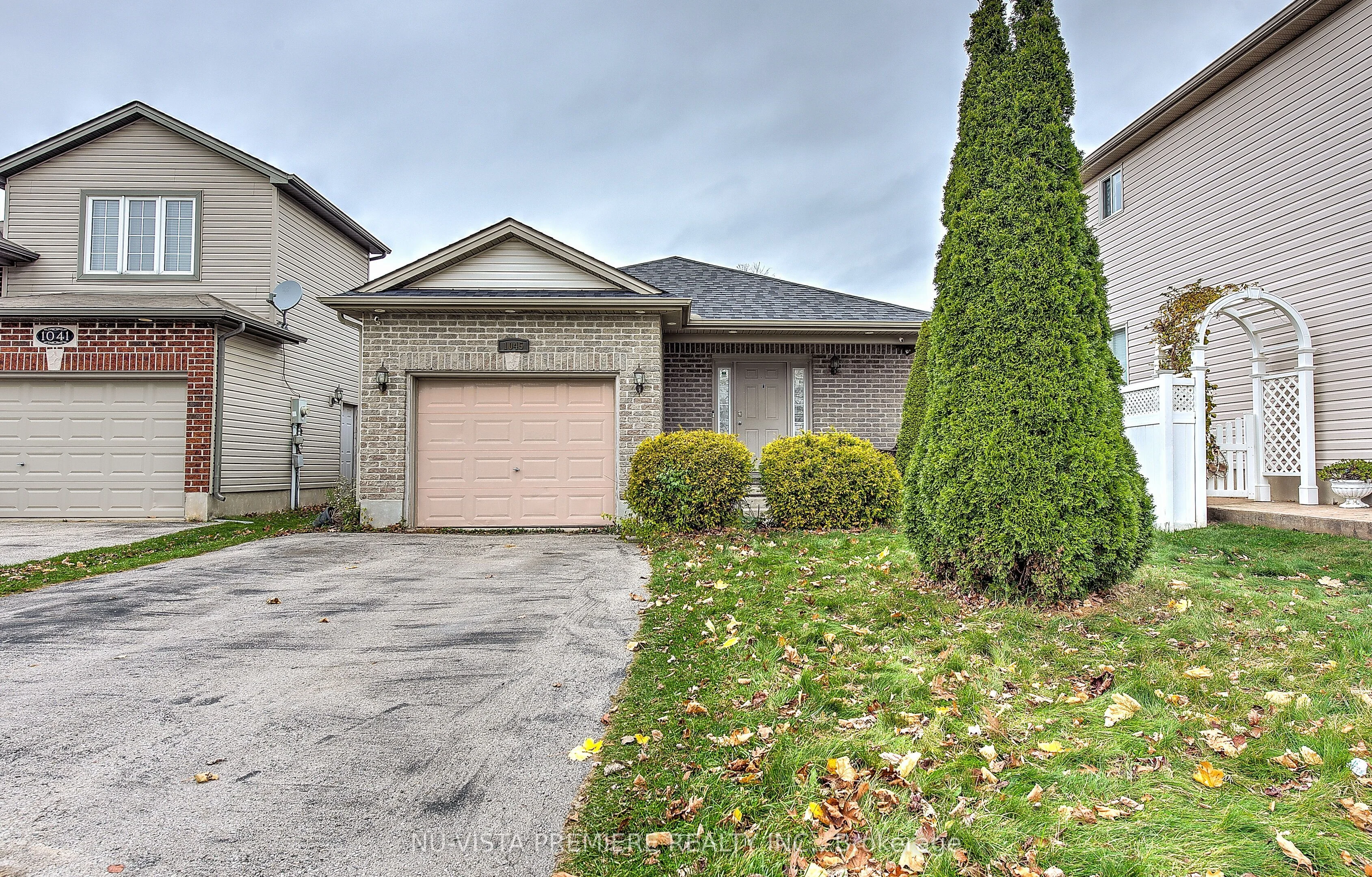 Detached in London North