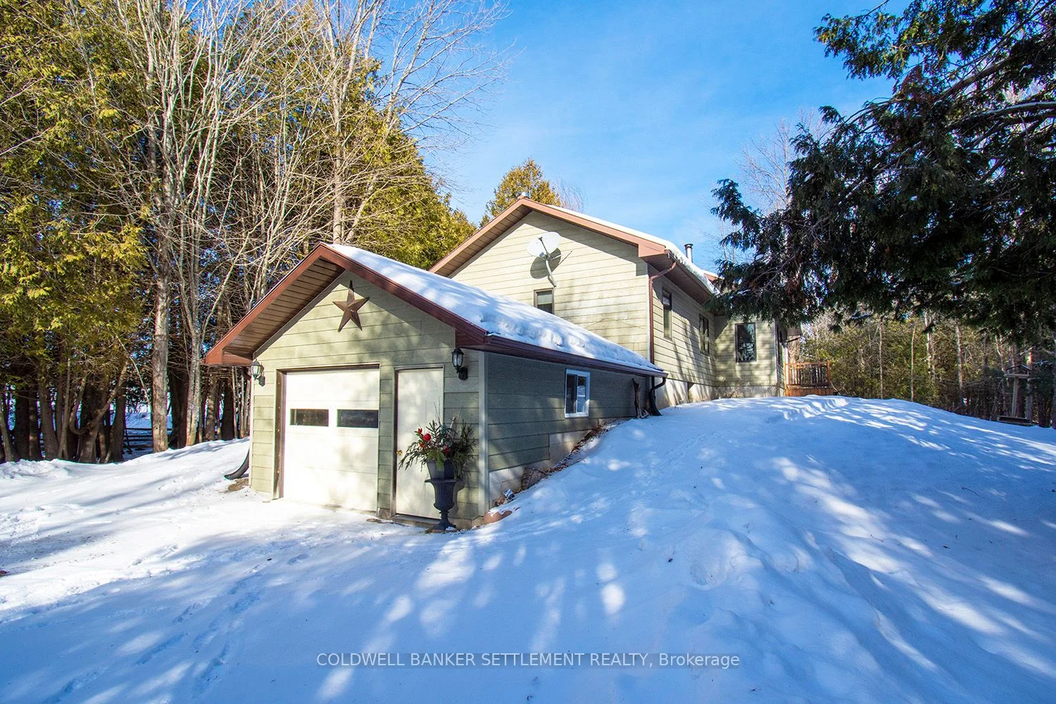 2788 Balfour Lane, Lanark Highlands, On K0g 1m0