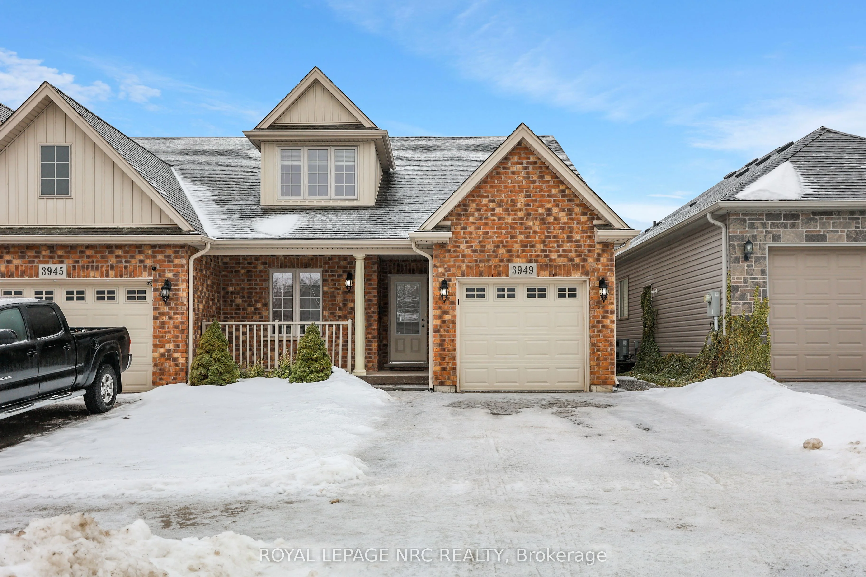 Semi-Detached in Fort Erie