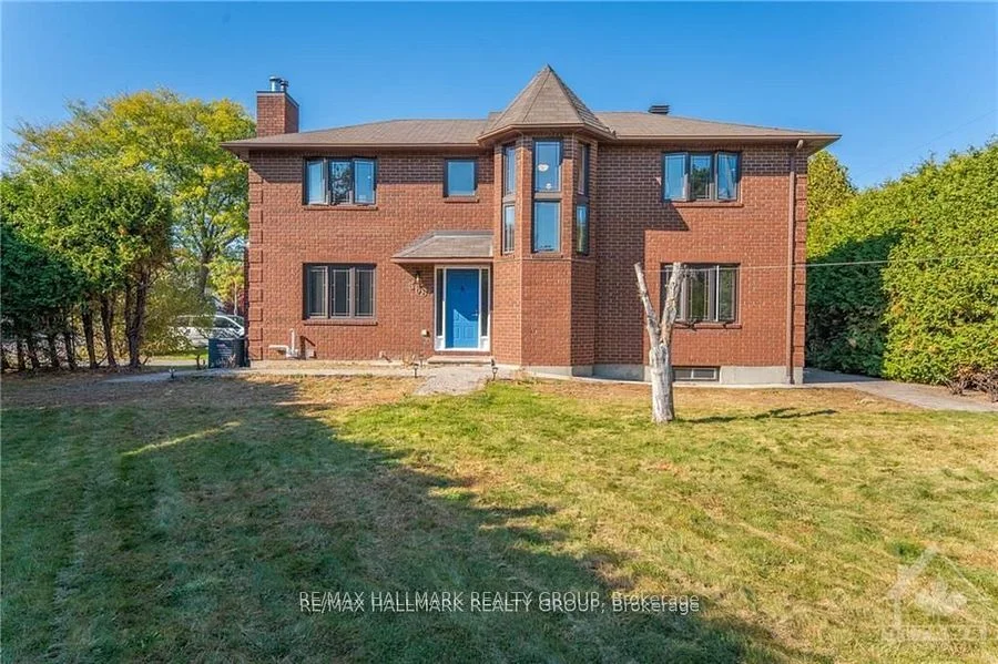 Detached in Kanata