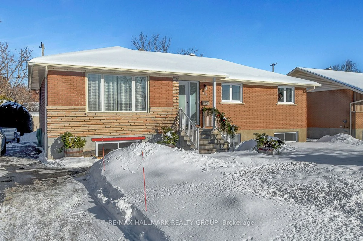 Lower Level in Overbrook - Castleheights and Area