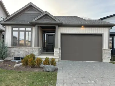 668 Chelton Road S, London South, On N6m 0a1