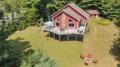 Detached in Bancroft