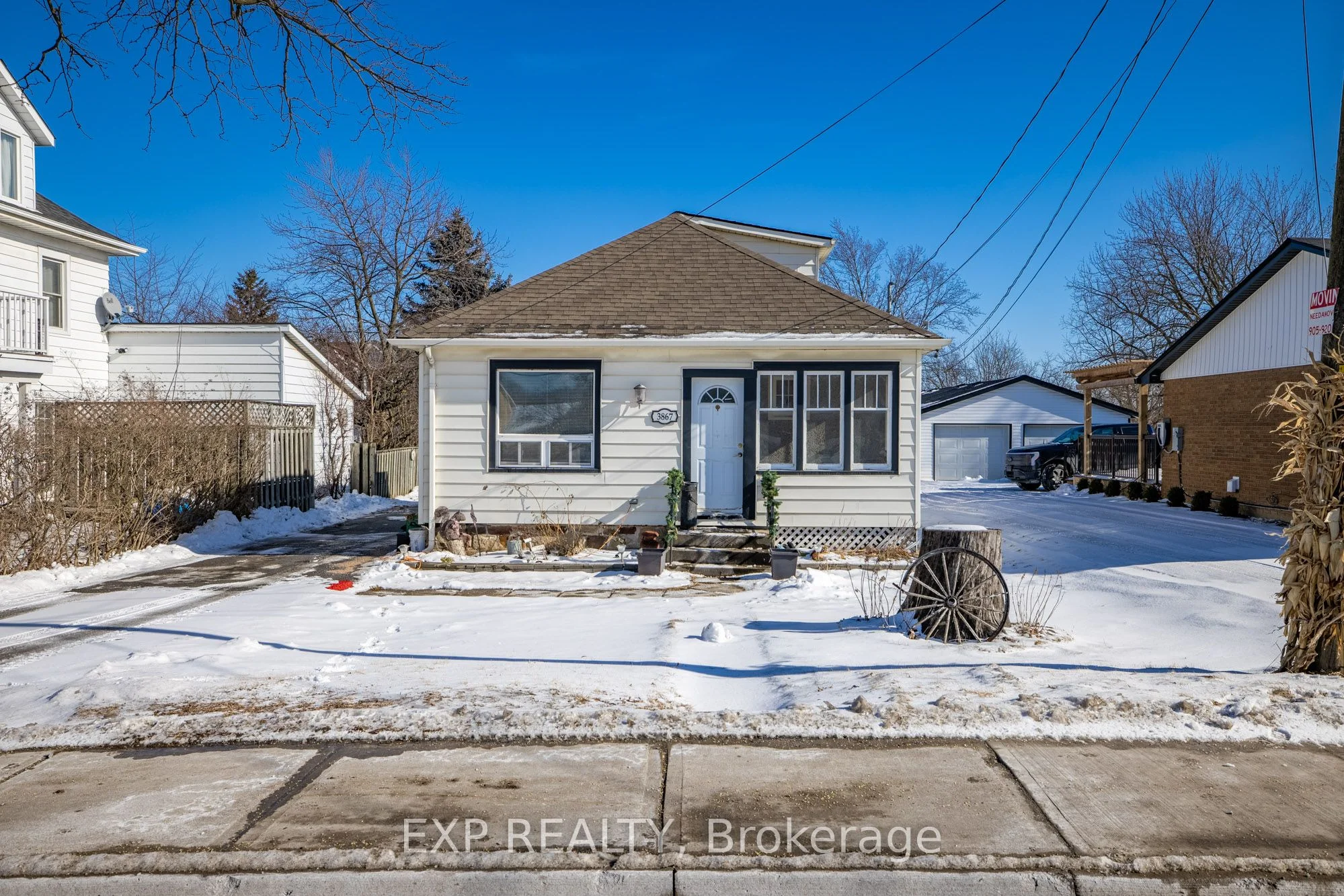 Detached in Lincoln