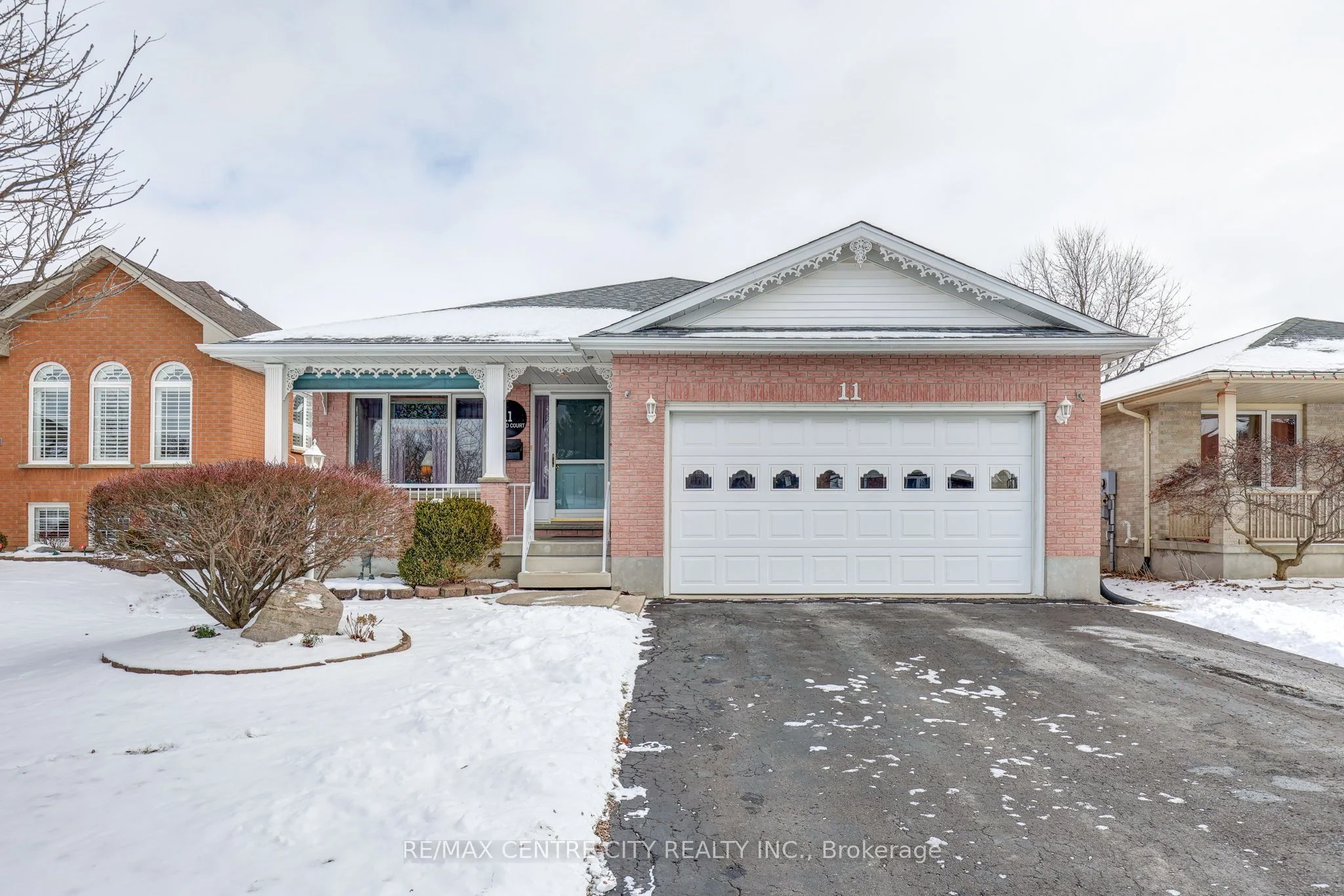 Detached in St. Thomas