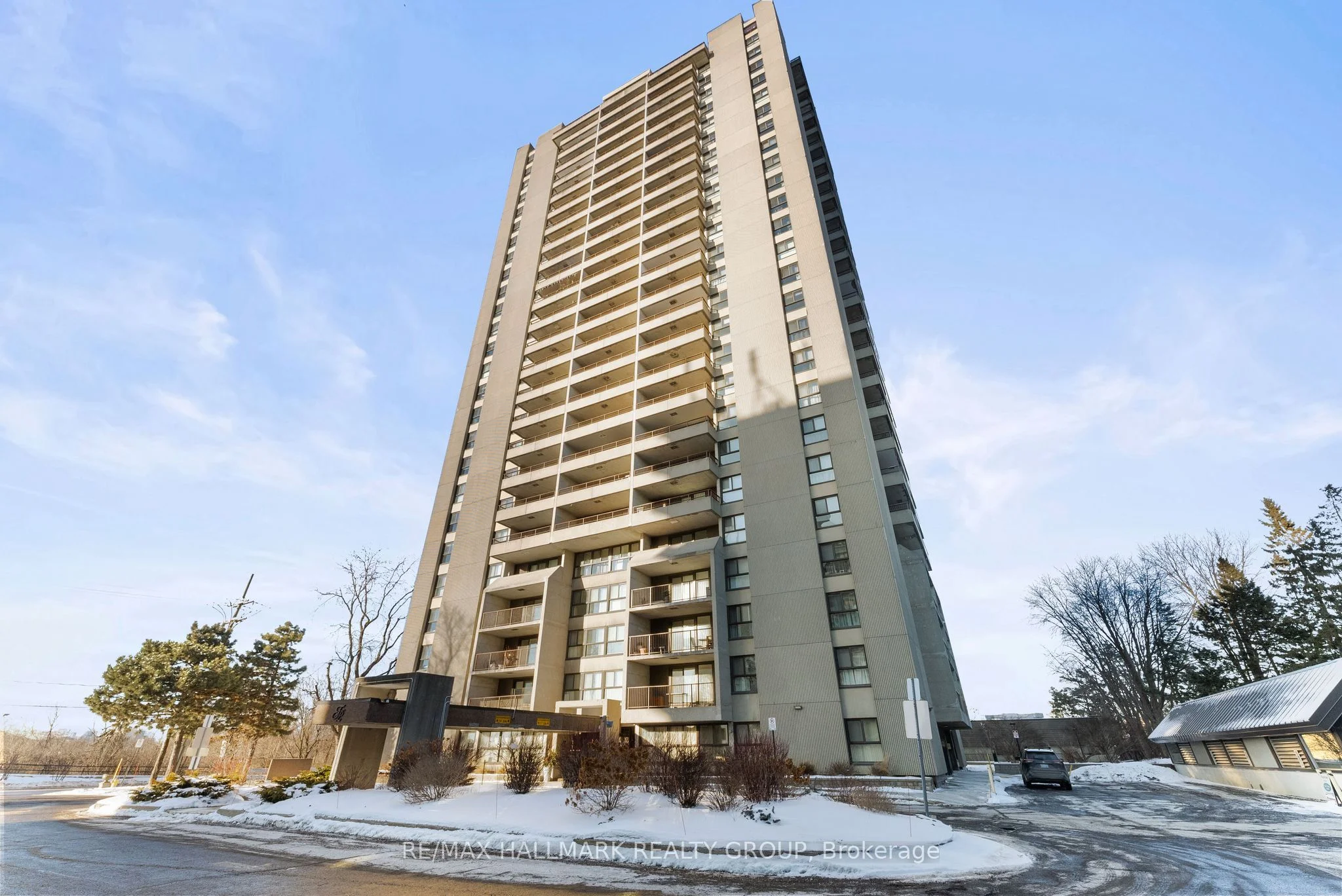 Condo Apartment in Alta Vista and Area
