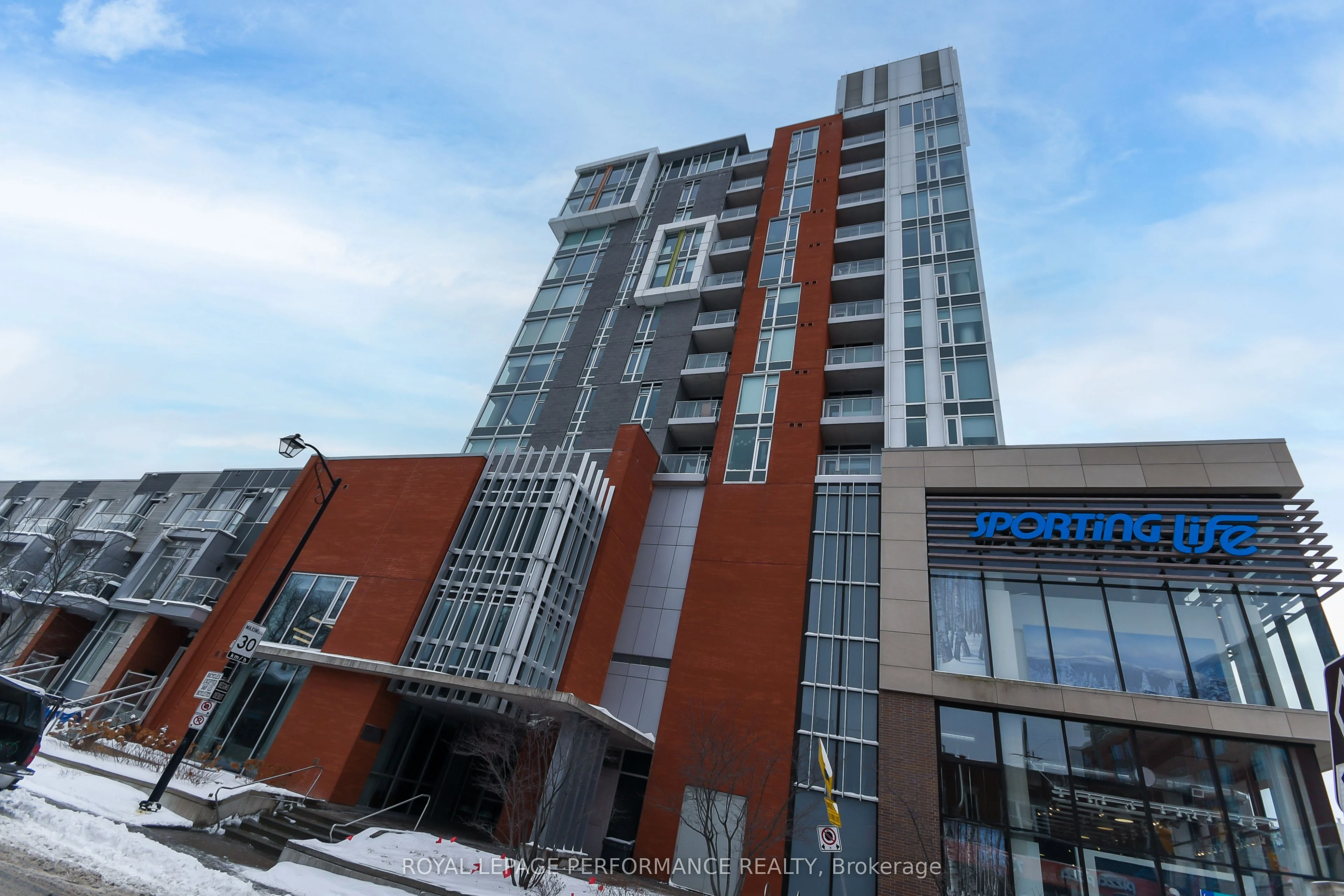 118 Holmwood Avenue 906, Glebe - Ottawa East And Area, On K1s 5j5