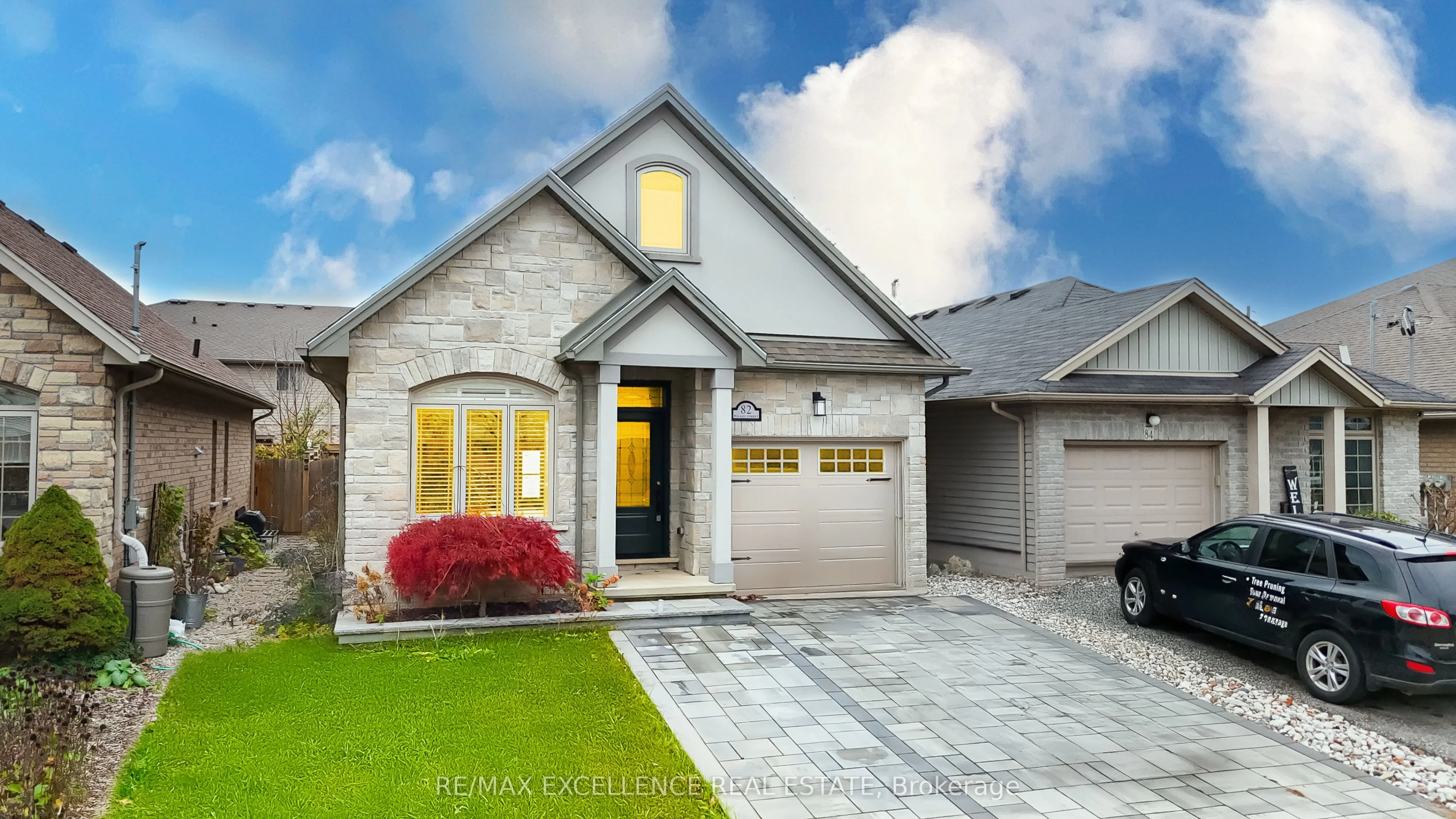 Detached in Brantford