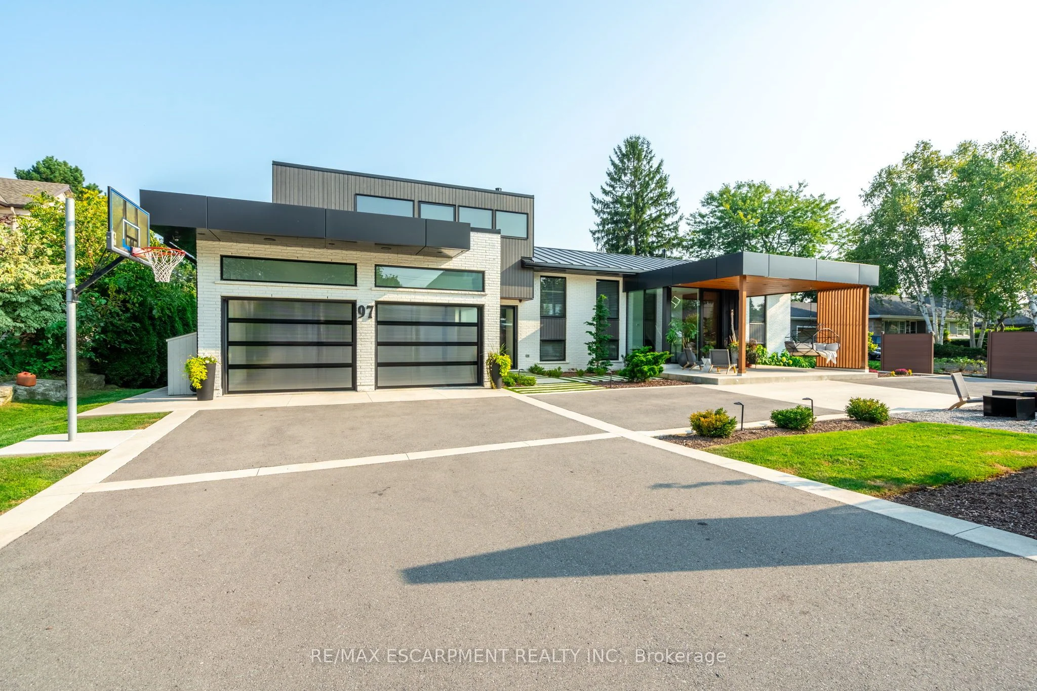 Detached in Hamilton