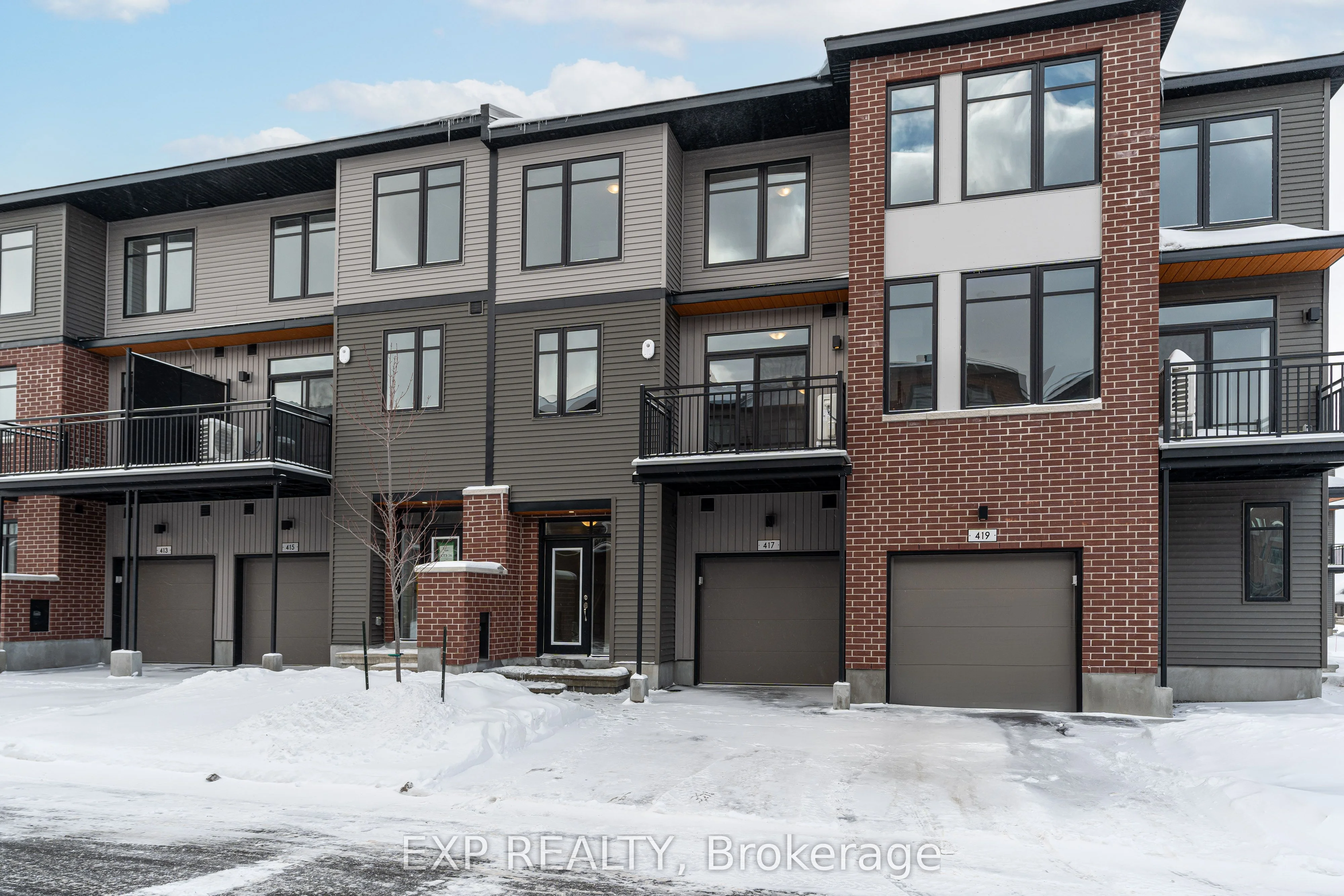 417 Jewelwing, Blossom Park - Airport And Area, On K1x 0m8