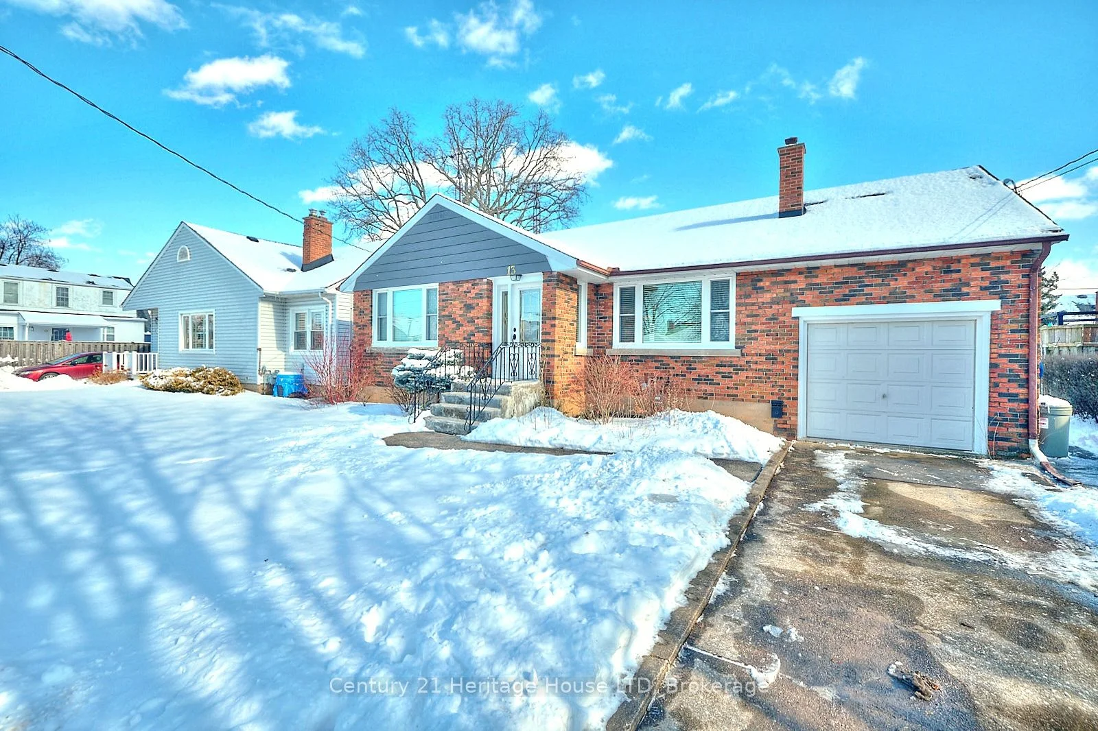 Detached in Welland