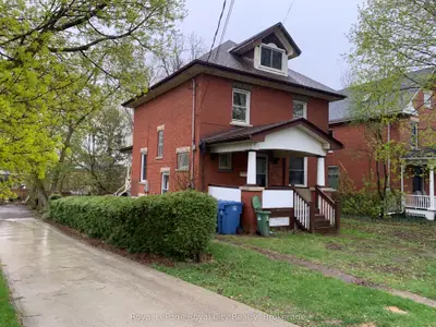 Detached in Guelph