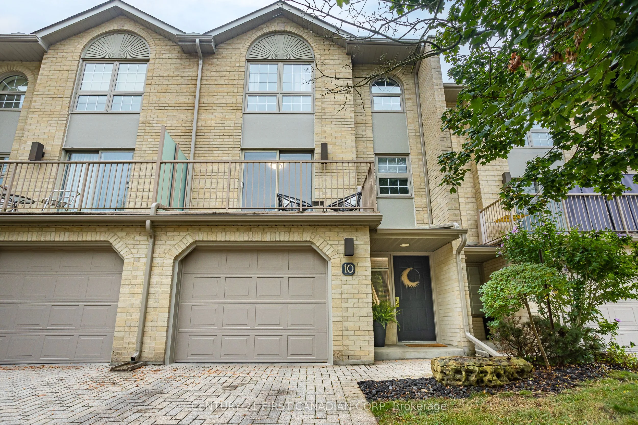 1399 Commissioners Road W 10, London South, On N6k 4g9