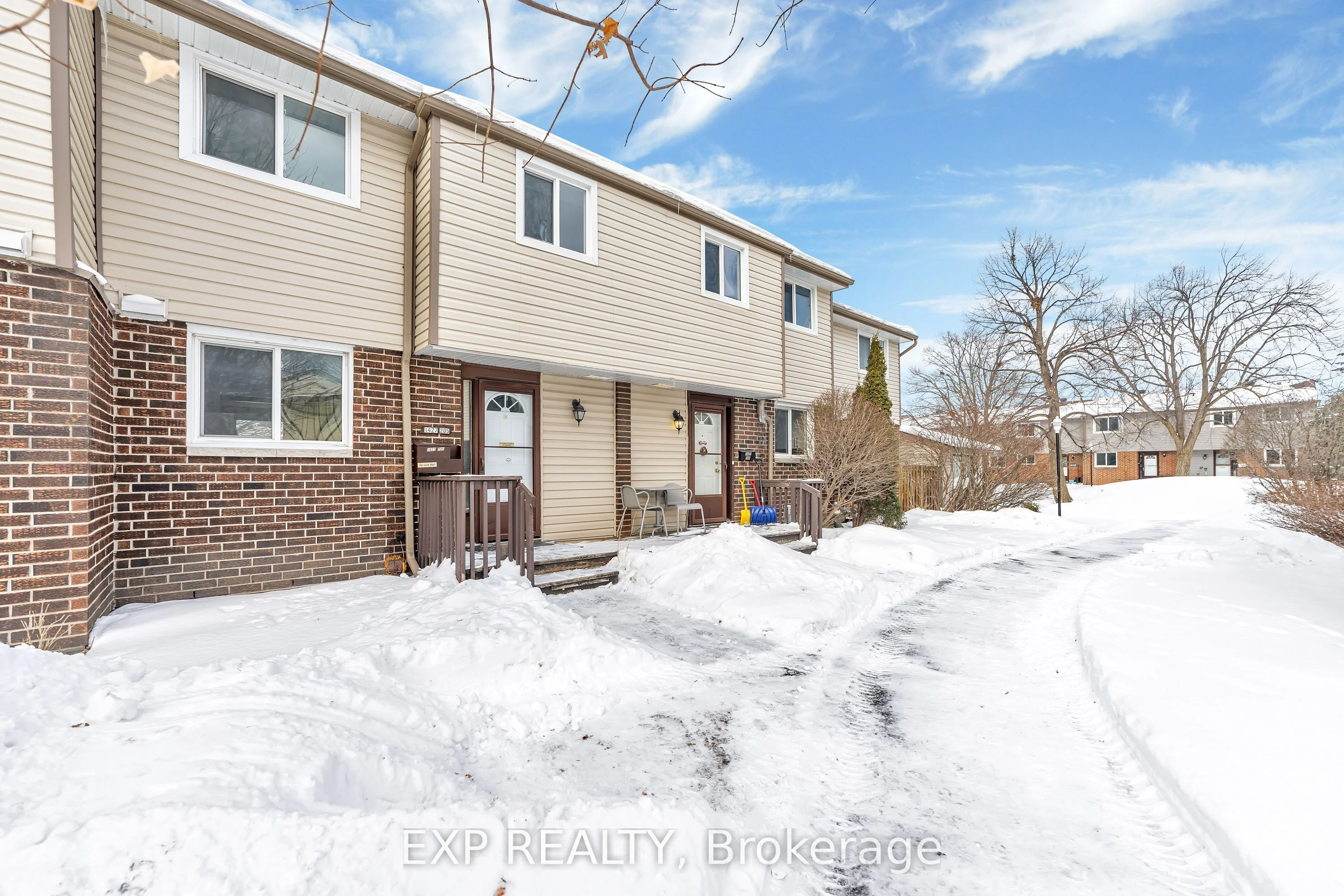 1427 Palmerston Drive 205, Cyrville - Carson Grove - Pineview, On K1j 8n9
