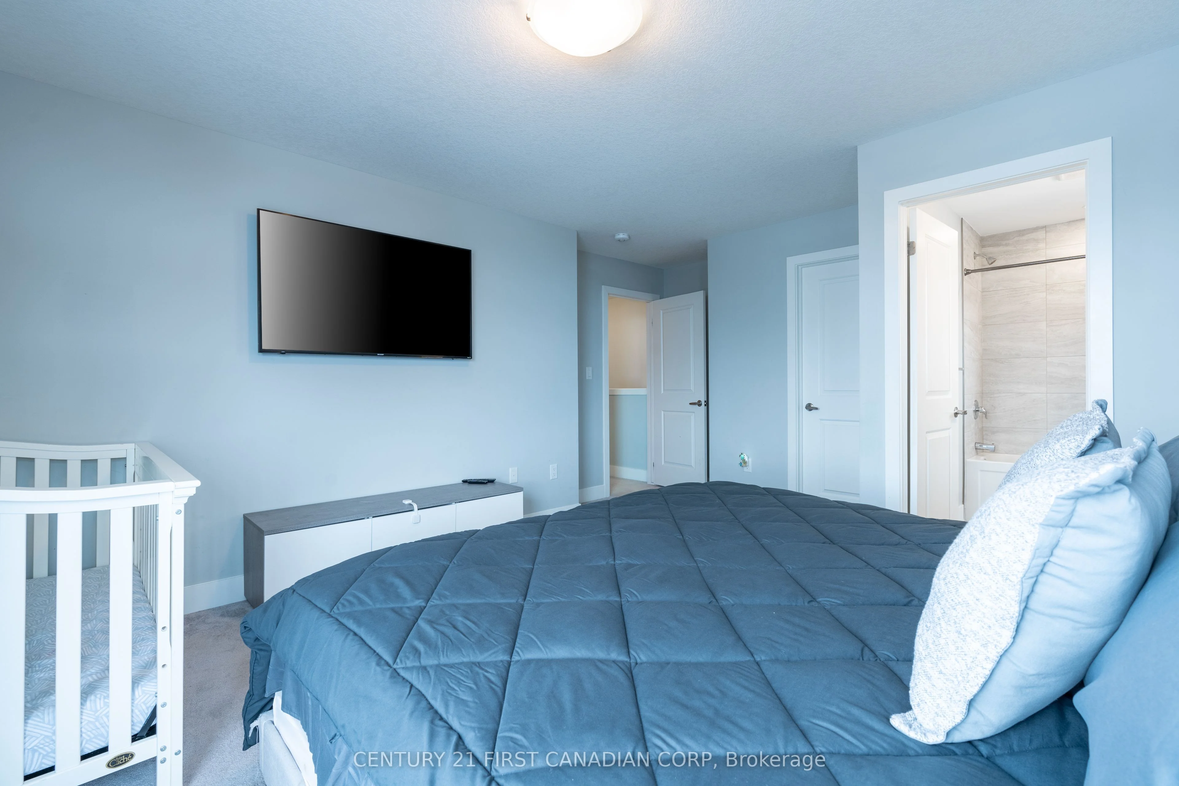 177 Edgevalley Road 13, London East, ON N5V 0C5