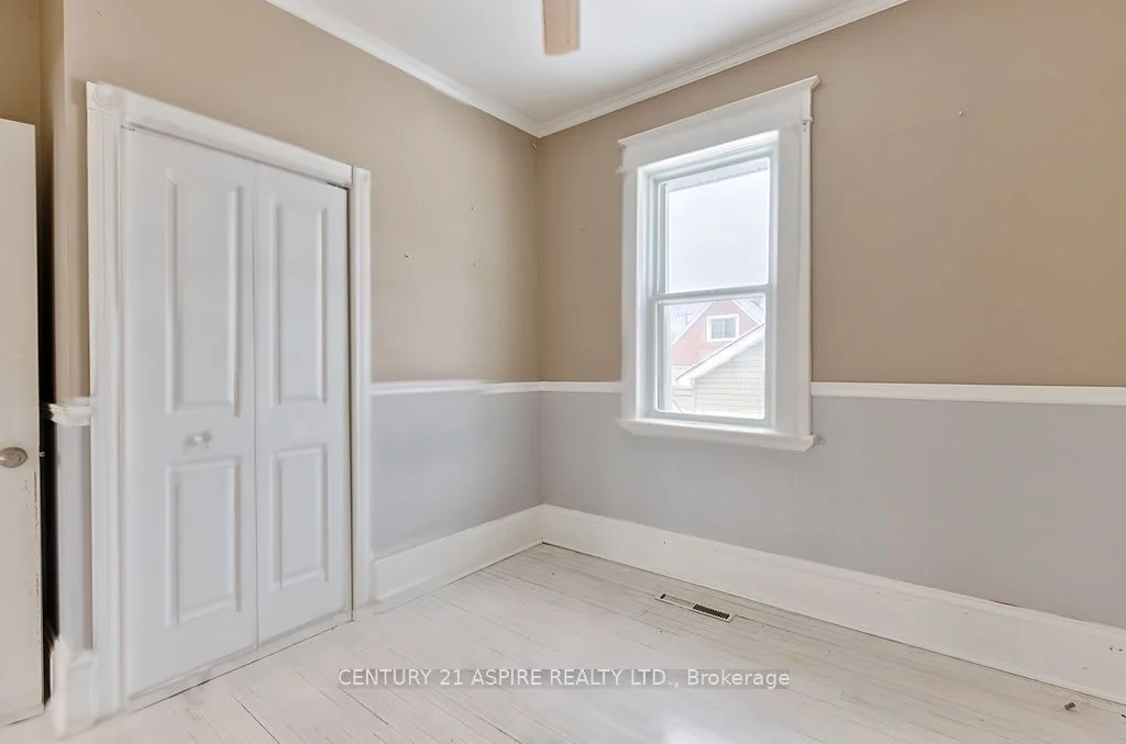 2847 Petawawa Boulevard, Petawawa, ON K8H 1Y2