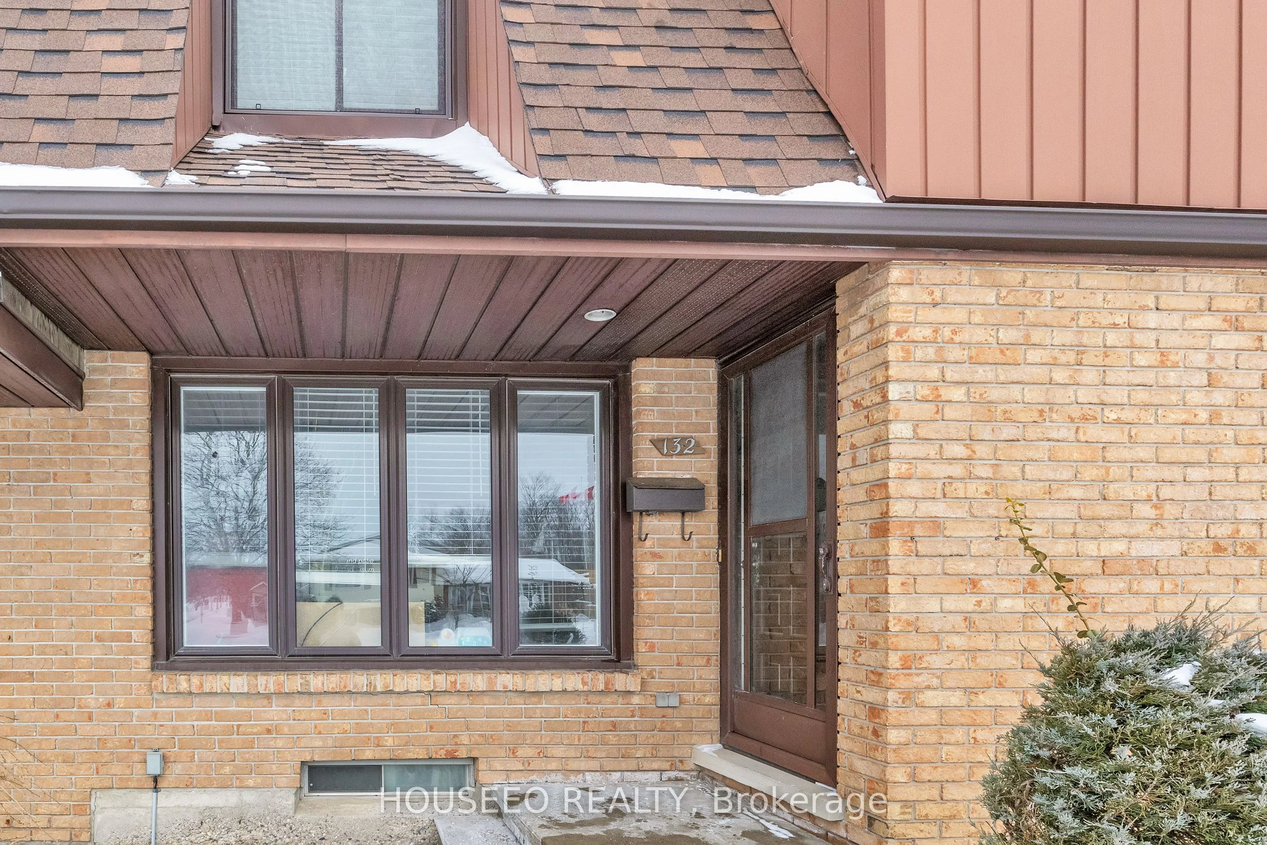 Condo Townhouse in Kitchener
