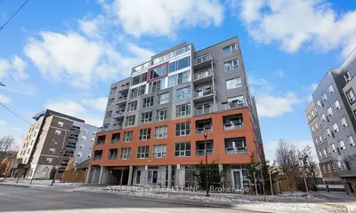Condo Apartment in Waterloo