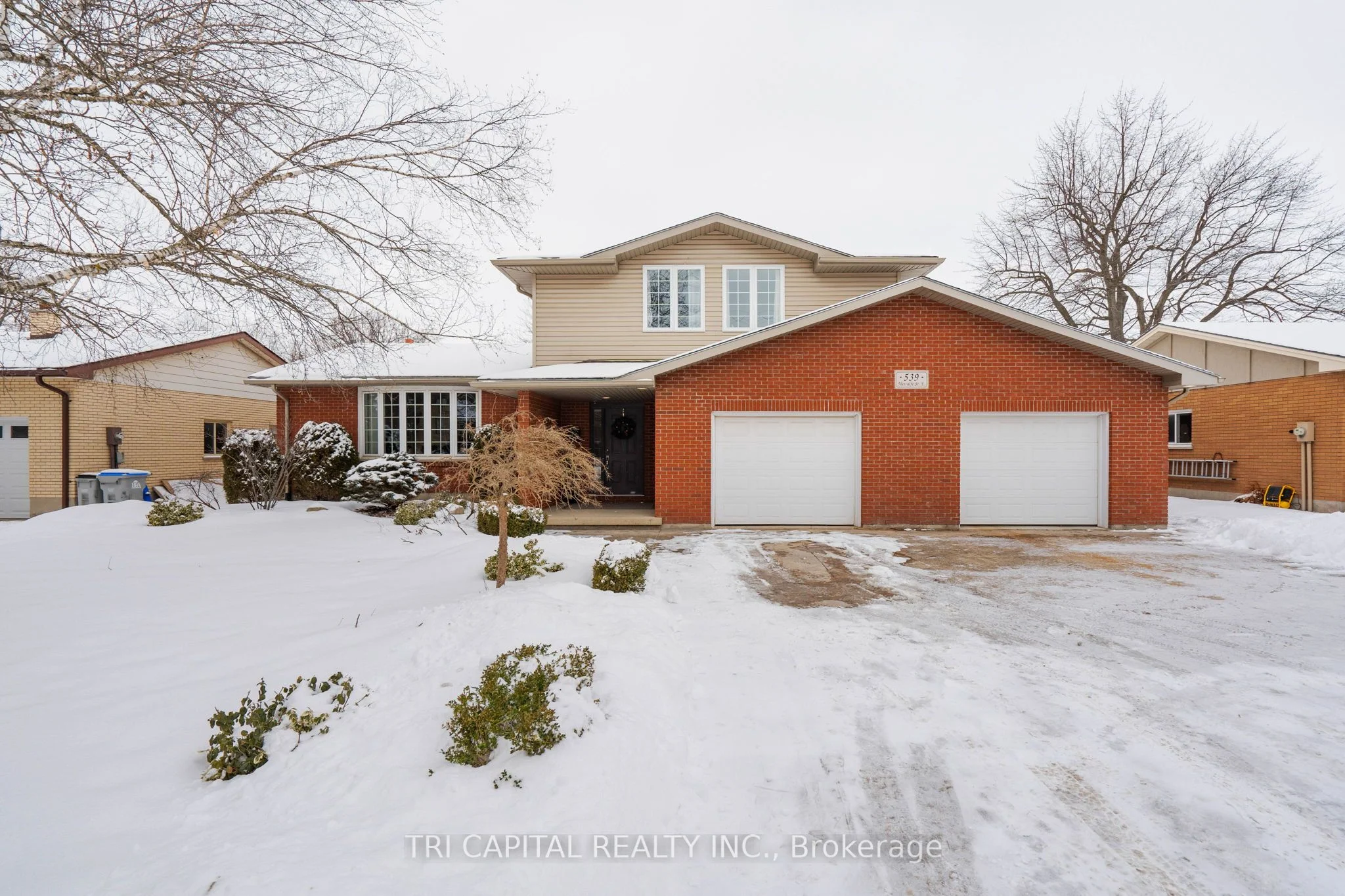 539 Metcalfe Street E, Strathroy-caradoc, On N7g 1r1