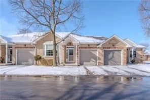 92 Twentyplace Boulevard, Hamilton, On L0r 1w0