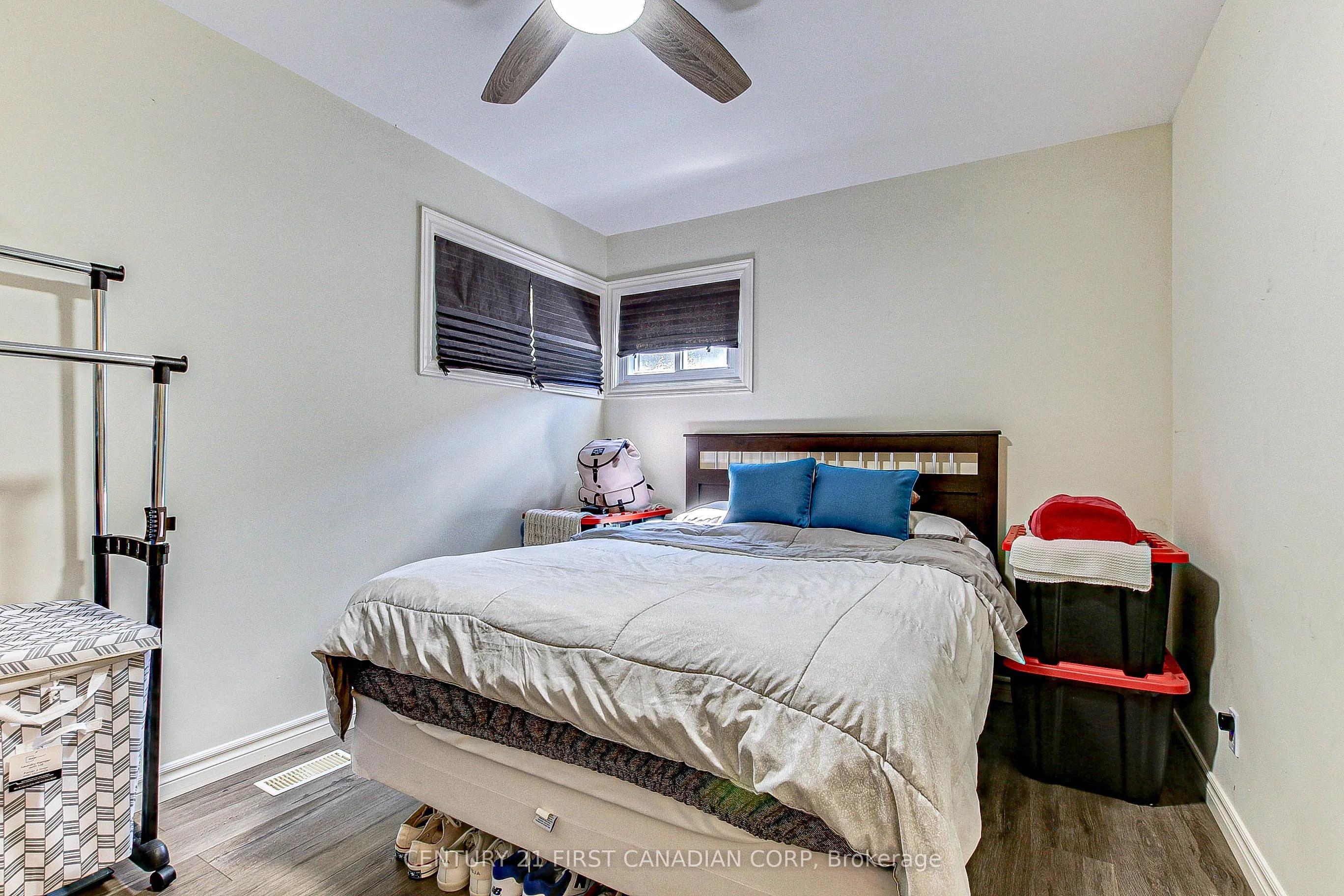 311 Wedgewood Drive, London East, ON N5Y 2G7