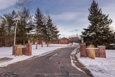 56 Constance Lake Road, Kanata, On K2k 1x7