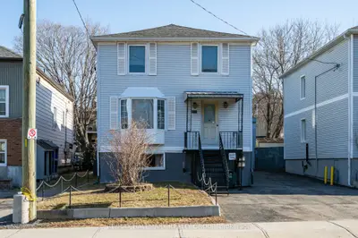 Duplex in Vanier and Kingsview Park