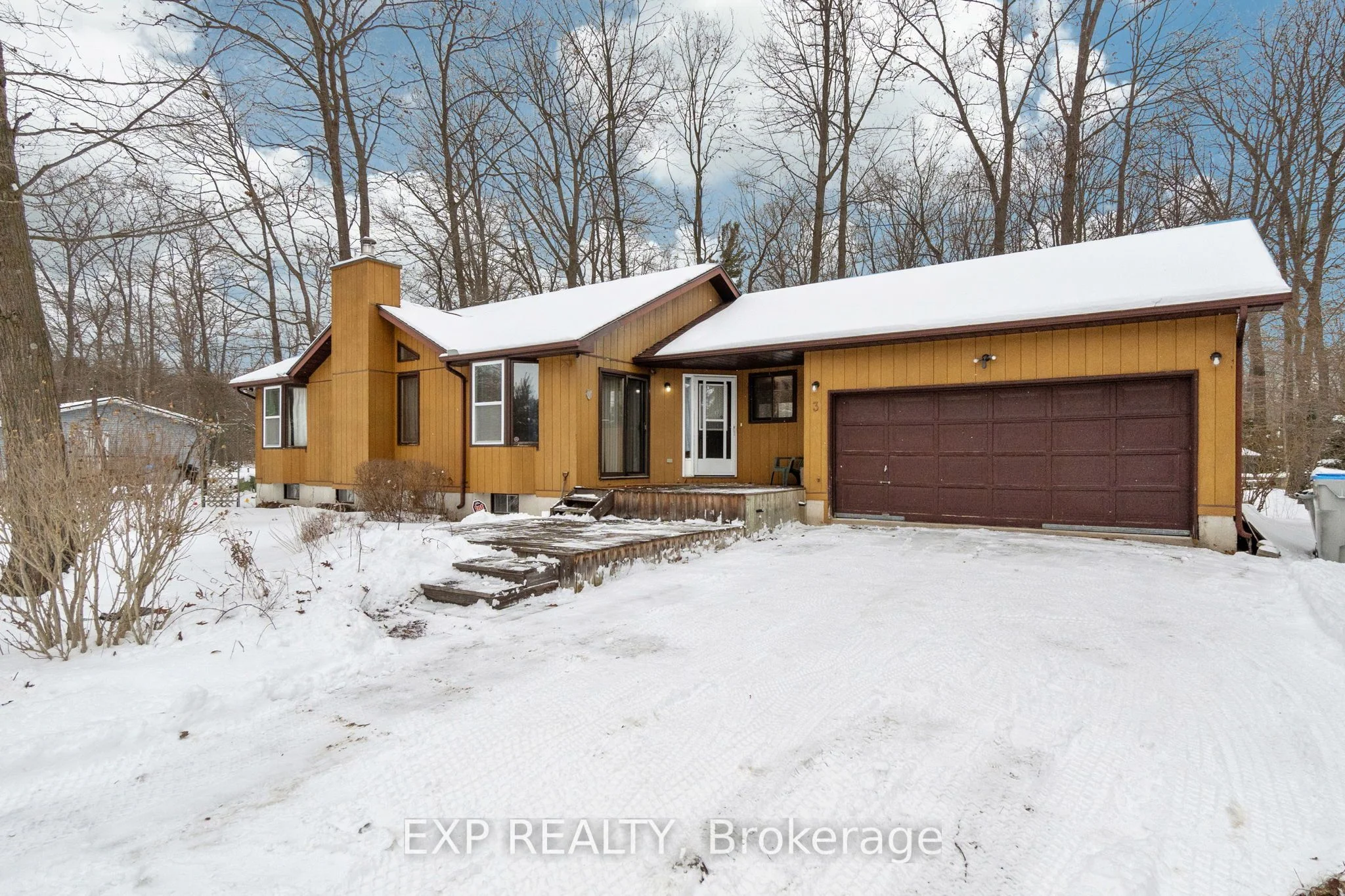 Detached in Lambton Shores