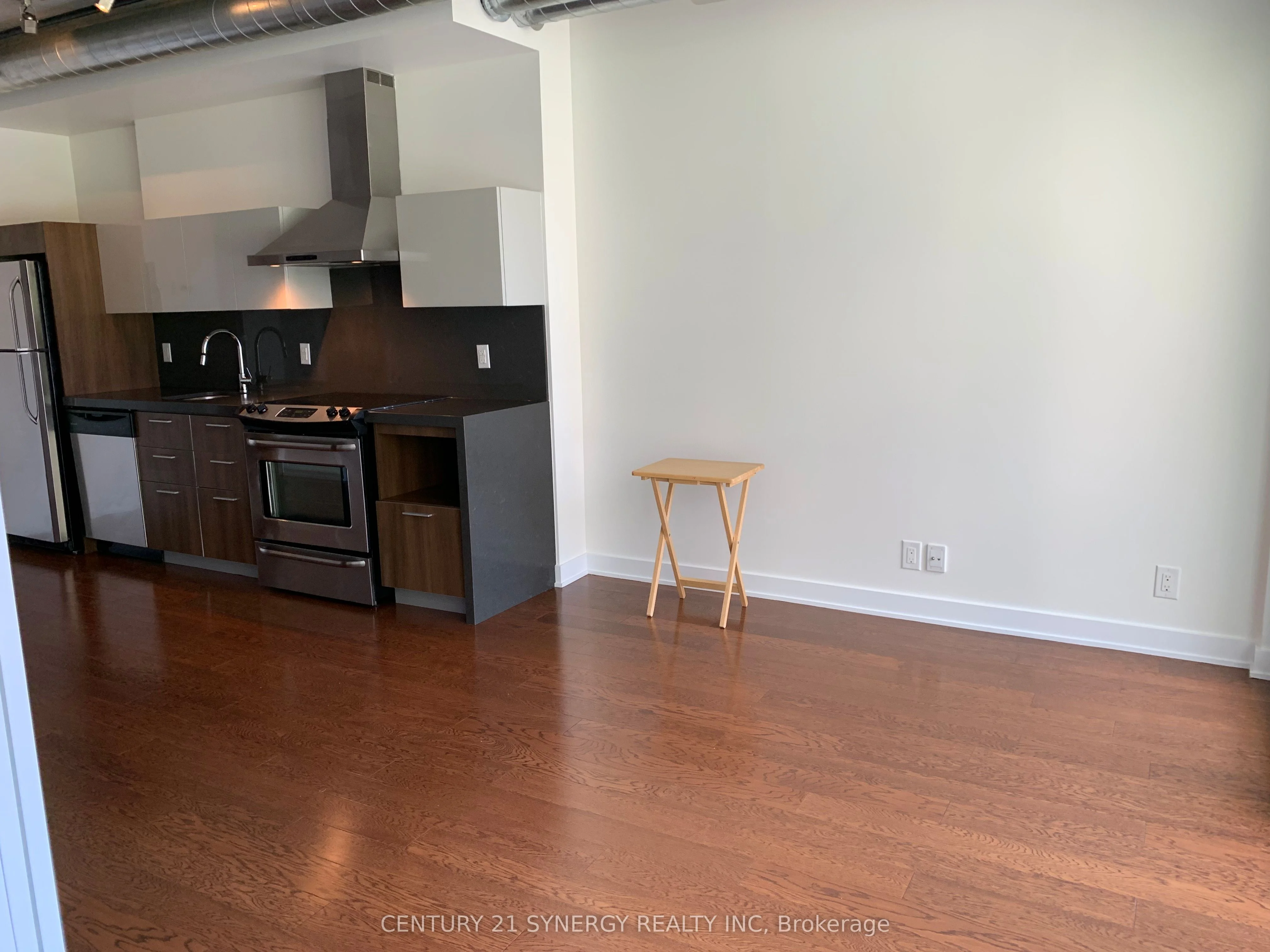 340 Mcleod Street 348, Ottawa Centre, ON K2P 1A4