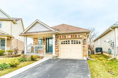 Detached in Kawartha Lakes