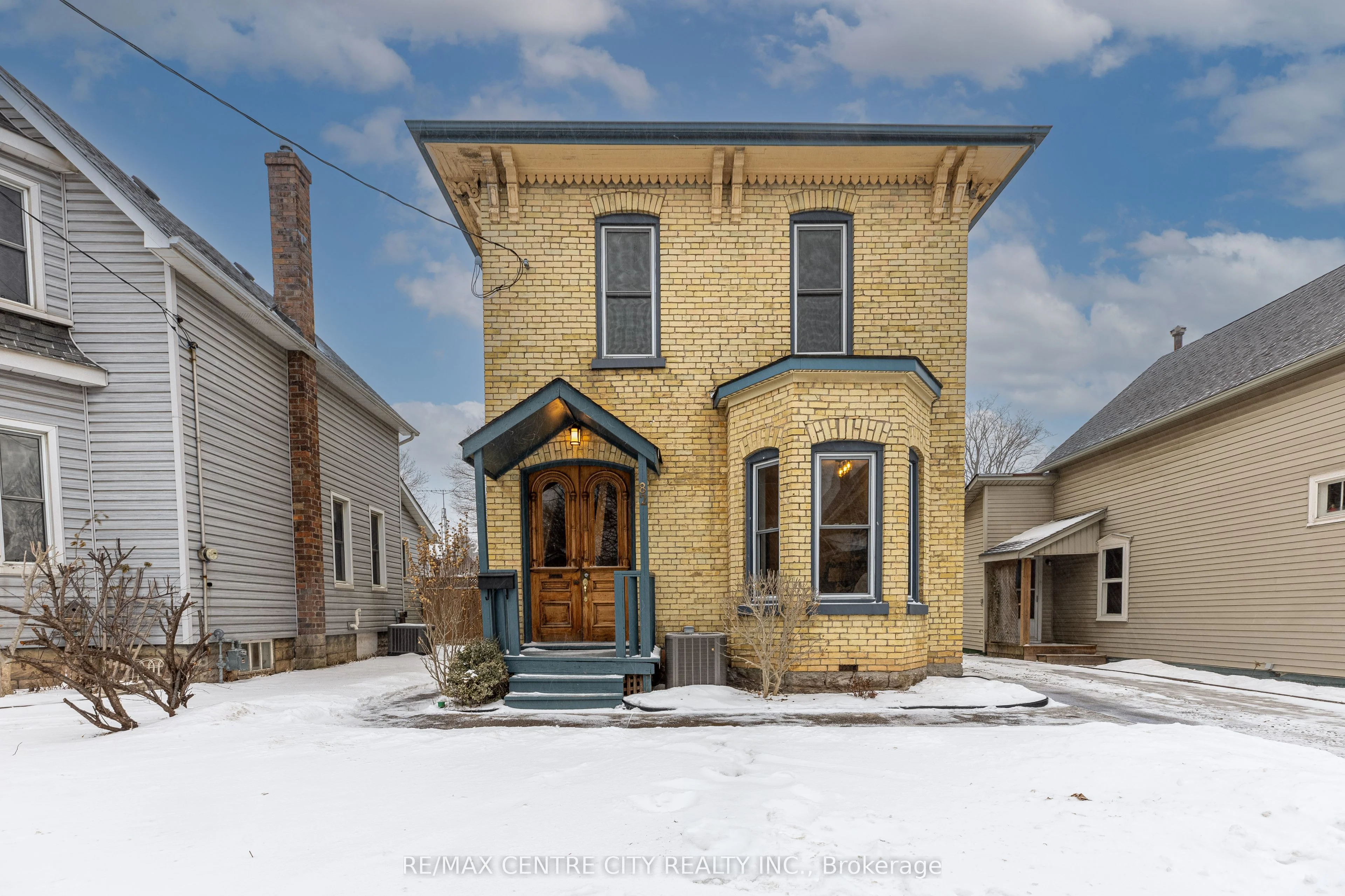 Detached in St. Thomas
