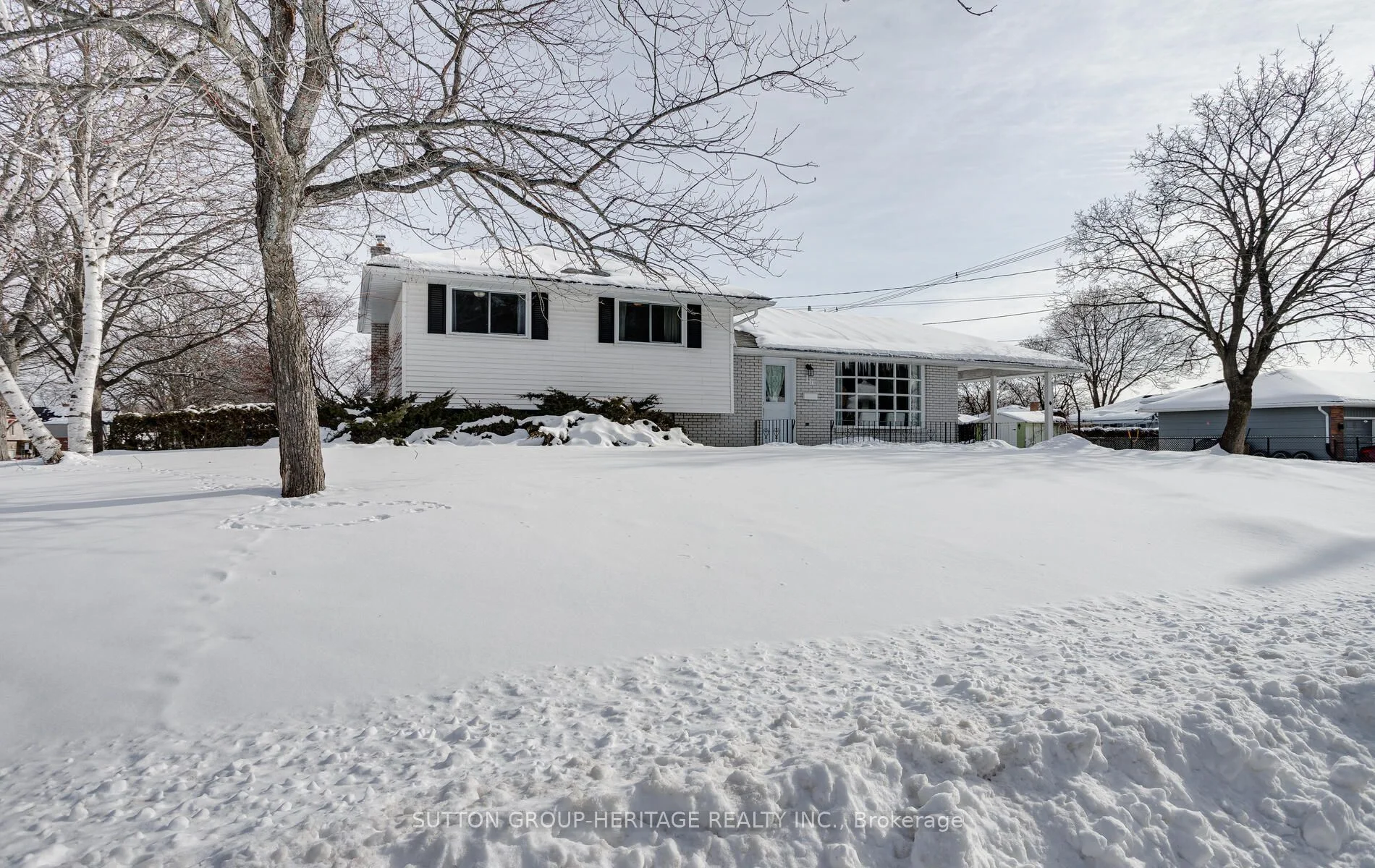 16 Coulter Crescent, Quinte West, On K8v 3g1